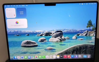 MacBook Pro 15,3/M3 (8-CPU 10-GPU) / 8GB Ram / 1TB SSD / 14
