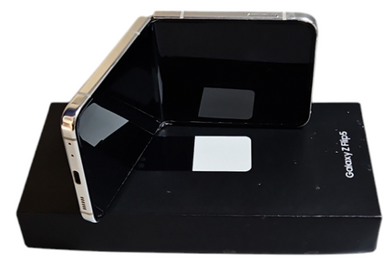 *Summer Sale* Galaxy Z Flip5 512GB - Beige - Unlocked