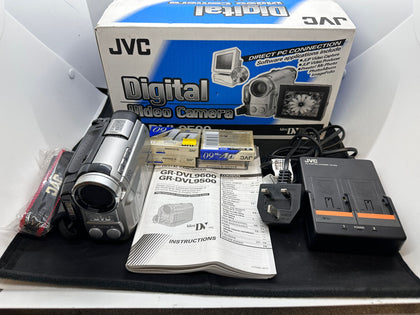 JVC GR-DVL9500EK Digital Video Camera Boxed and Accessories