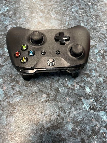 xbox one controller.