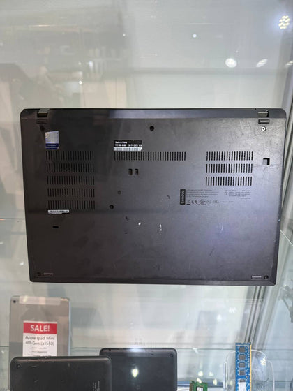 Lenovo P43S/i7-8565U/16GB Ram/512GB SSD/P520/14