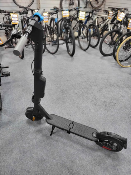 Riley RS2 Electric Scooter - 350w motor, 25 KM/H, 25 KM Max Range