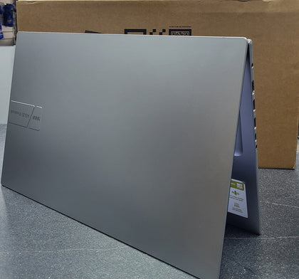 Asus X1704V - i5-1334U - 16GB - 512GB SSD - 17