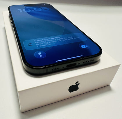 Apple iPhone 16 Pro Black Titanium - Unlocked