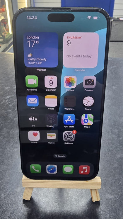 Apple iPhone 16 Pro Max - 256gb - Near Immaculate - 100% Battery Health