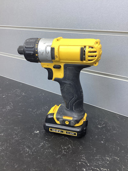DeWalt DCF601N XR Cordless Brushless Sub Compact Screwdriver 12V Body only