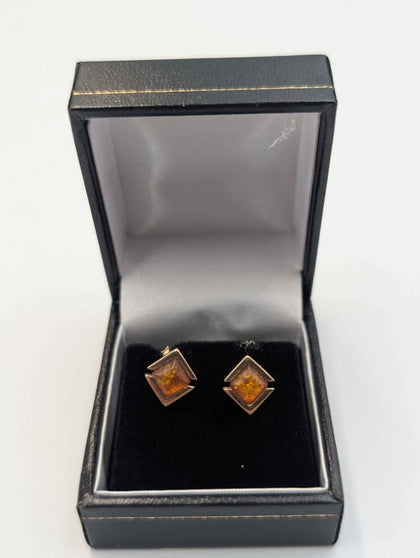 Pair Of Square 9ct Yellow Gold Honey Amber Earrings - 2.04 Grams