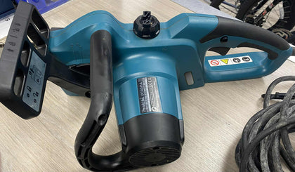 Makita Electric Chainsaw