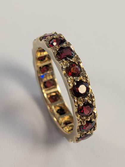 9ct Gold Ruby Stone Ring Size M