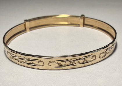 9CT Gold Patterned Baby Bangle