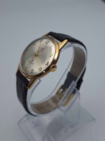 Uno Incabloc Red Star Vintage Manual Wind Up Watch With 9ct Case - Approx 6 Grams - Unboxed