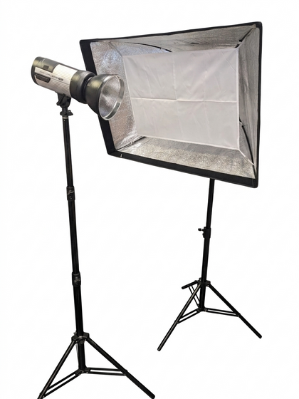 ProMaster Unplugged M600 LED 2-Light Kit