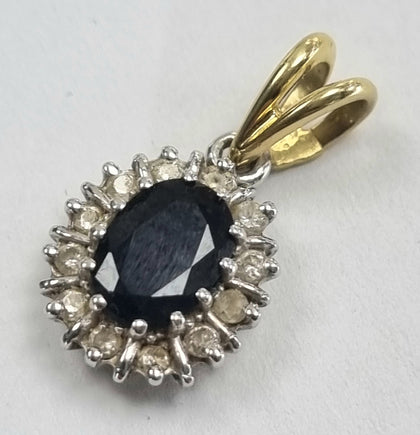 18ct Gold Diamond /Sapphire Pendant