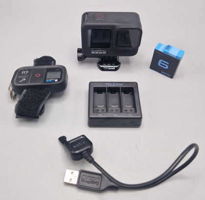 GoPro hero 9 Black With Extra Battery And Remote