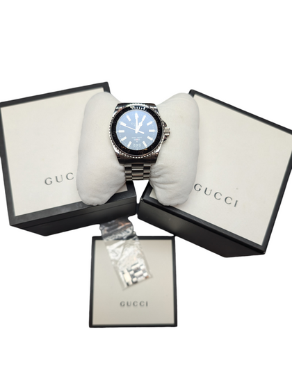 GUCCI DIVE WATCH BOXED WITH BOOKLETS/EXTRA LINKS PRESTON STORE