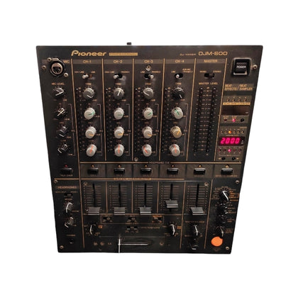 Pioneer DJM-600 DJ Mixer w/flight-case