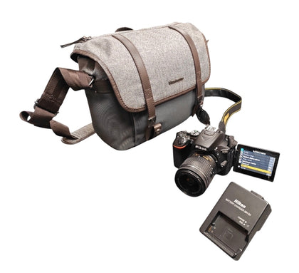 Nikon D5600 DSLR Bundle**Unboxed**