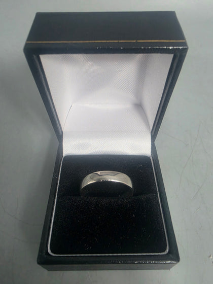 6G Platinum Ring 950 Size R