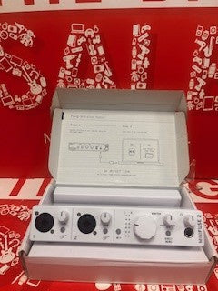 Arturia MiniFuse 2: Dual Audio & MIDI Interface - White