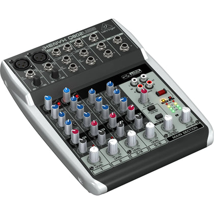 Behringer Henyx Q802USB mixer