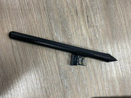 * Wacom One S Graphics Tablet with Pen