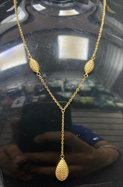 18ct Gold Fancy Pear Drop Chain 2.91g 16