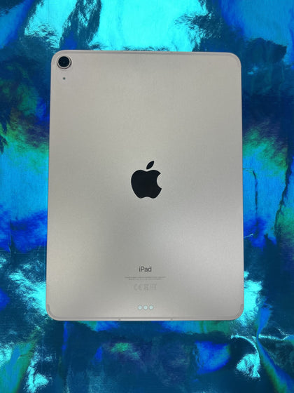 iPad Air (4th Generation) Wi-Fi only 64GB - Rose Gold.