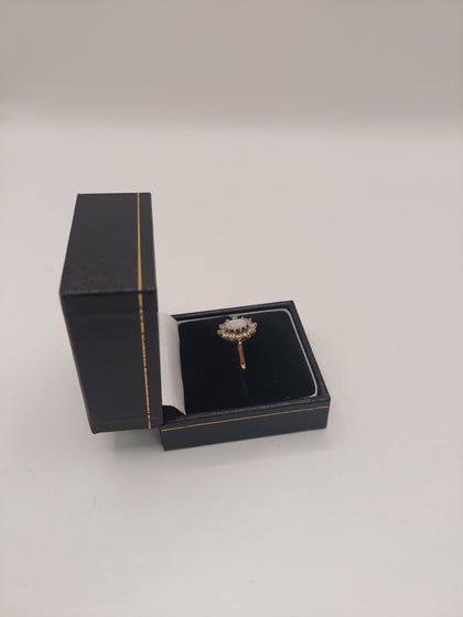 9k Gold Ring with stones 1.89G Hallmarked(375)&Tested Size H