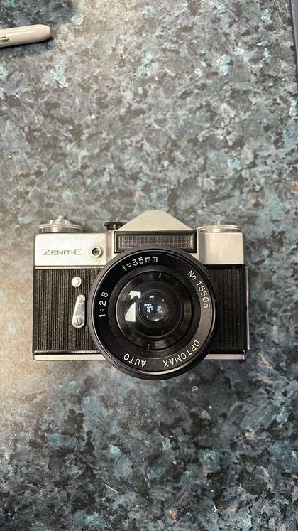 zenit-e camera and lense