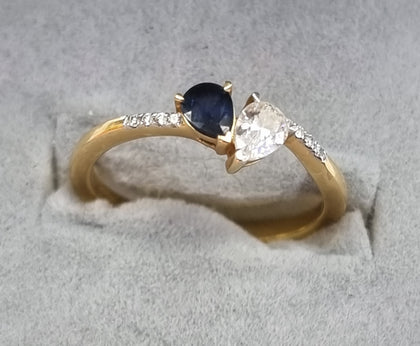 18ct Gold Diamond/Sapphire Ring Size 