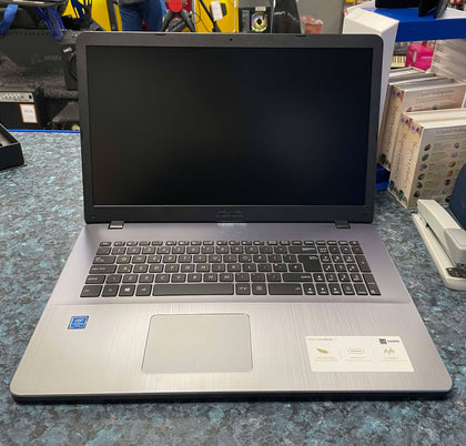 Asus Vivobook 17 - X705M