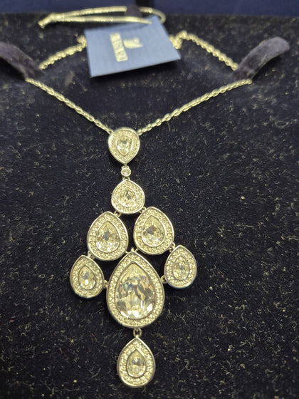 Swarovski Crystal Sensation Necklace and Clip on Earrings.