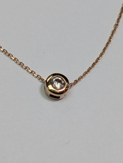 14ct gold necklace with pendant and side charm
