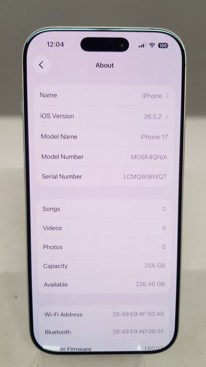 Apple iPhone 17 256GB White Boxed