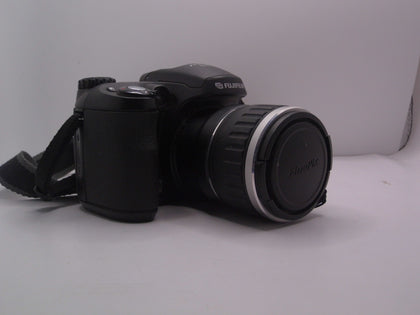 Fujifilm FinePix S5600 Zoom Digital Camera