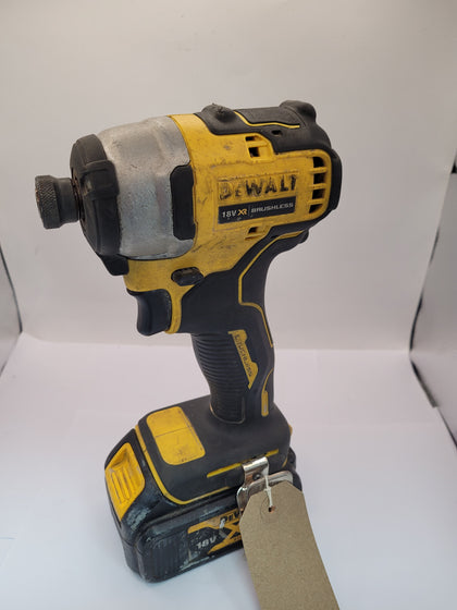 Dewalt DCF809D2 18v XR Brushless Impact Driver with battery and charger