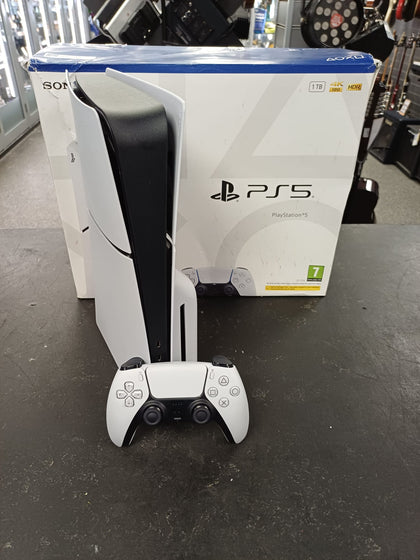 PS5 Slim Disc Edition
