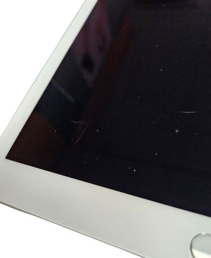 Apple iPad Pro 2nd Gen 12.9inch 64gb - Silver**Unboxed**