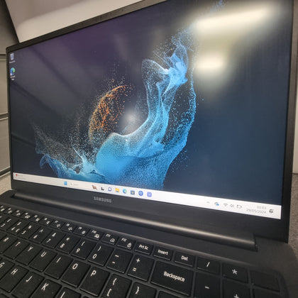 Samsung Galaxy Book2 15.6