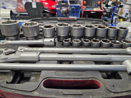 BRITOOL SOCKET SET