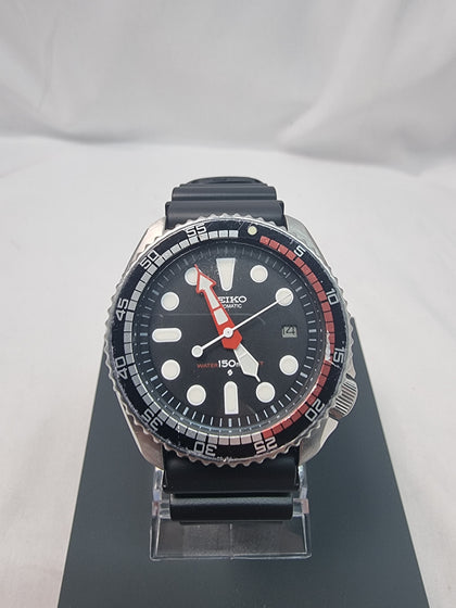 Mens Seiko Automatic Divers Watch 411551 with black rubber divers strap boxed