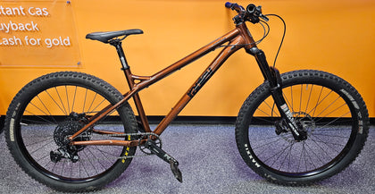 **Sale** Ragley Mmmbop Large hardtail Mtb Copper colour **Collection Only**