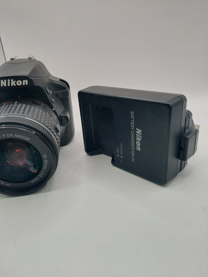 Nikon D3400 Black + AF-P DX 18-55mm, B Grade, with Charger Pack
