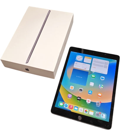Apple iPad 9th Generation 64GB Wifi**Boxed**