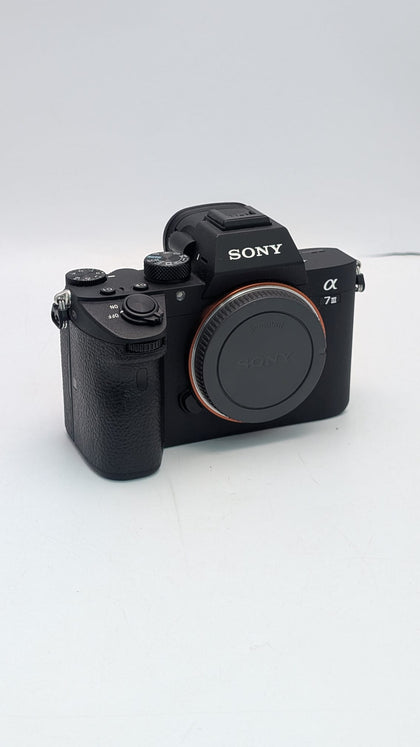 Sony Alpha A7 III 24.2 MP Mirrorless Camera - Body Only - FULLY TESTED