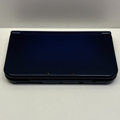 The New Nintendo 3DS XL Handheld Console in Metallic Blue