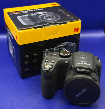 Kodak PixPro AZ255 16MP Digital Camera Boxed - Chesterfield