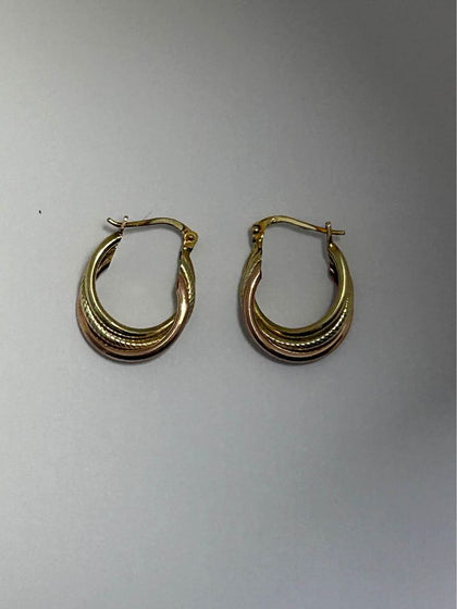 9ct yellow gold earrings 1.8G hallmarked 375