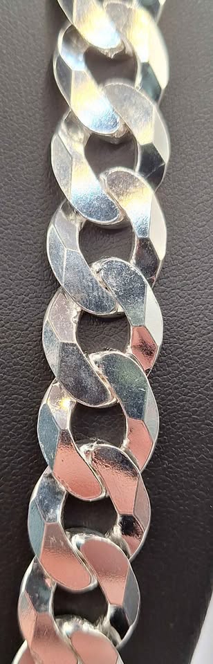 *BRAND NEW* 925 Sterling Silver Thick Curb Chain Necklace - Weight 151.7 Grams - Length 28