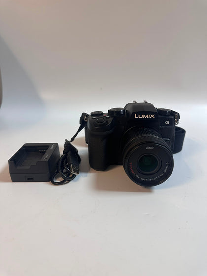 Panasonic Lumix DC-G90 Mirrorless & 14-42mm Lens
